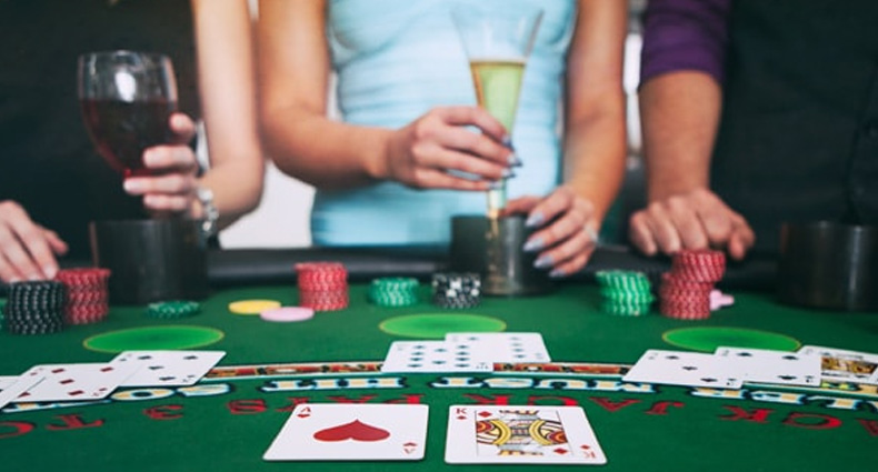 Minneapolis Poker Table Rentals Near 55410